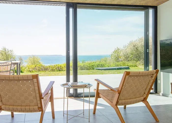 10 Person In Ebeltoft